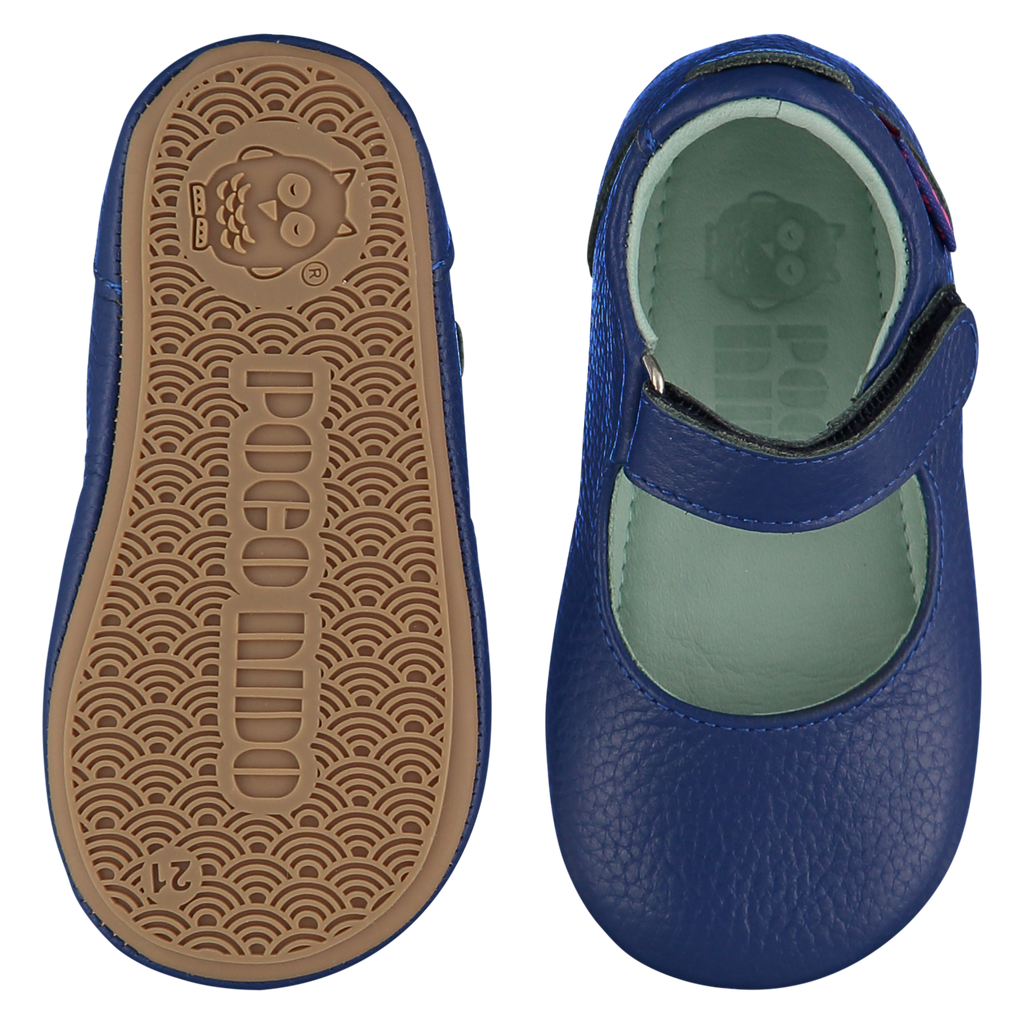 Mighty Shoes. Ink Blue mary jane. Ink Blue leather mary jane shoes, leather lined. Poco Nido baby, toddler and childrens shoes make unique gifts - as christmas gifts, stocking fillers, baby shower gifts, new parent gifts, to celebrate new walking skills and many other occasions. They are great toddler shoes too and are perfect for daycare settings.